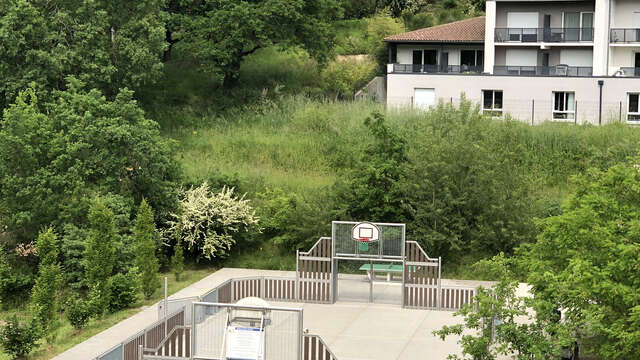 Terrain multisports Lafrançaise