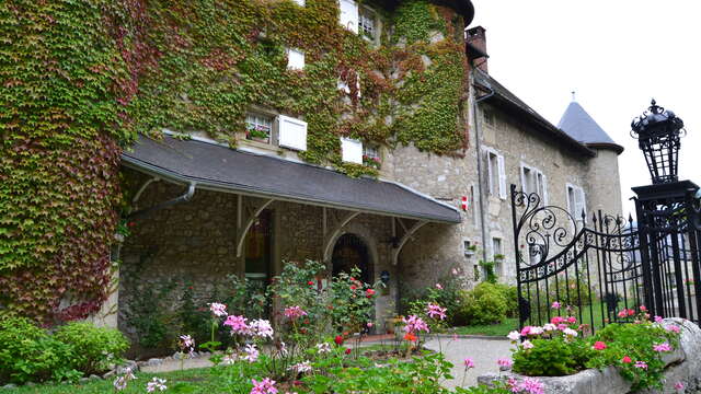 Repas à thème et nuit au château