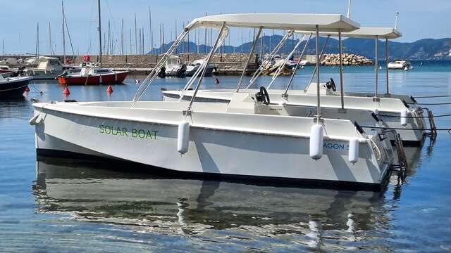 Location de bateau sans permis à Cannes - Après-midi 4h avec Solar Boat