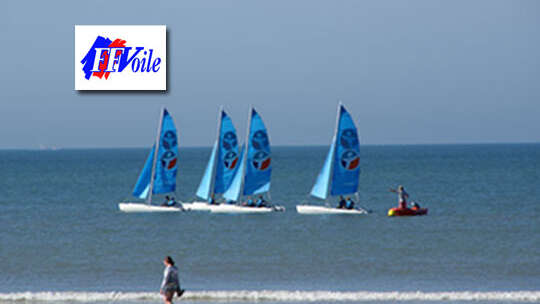 Stage de catamarans et planches à voile par La Cabane Verte