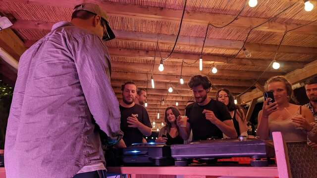"SOS Cartel Radio" à l'After Beach
