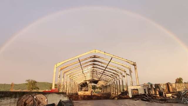 Visite de la nouvelle ferme et du chantier de reconstruction
