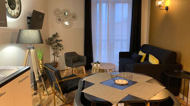 Meublé Puy de Jumes - A03