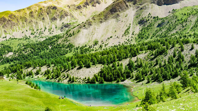 Lac de Sainte-Marguerite depuis le télésiège Pousterle - Itinéraire de randonnée