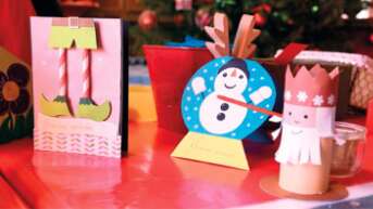 Ateliers de Noël - créations au chalet des enfants