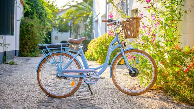 Beach Bikes - Saint-Martin-de-Ré - Quai Georges Clemenceau (Anlegestelle)