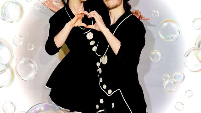 Spectacle pour enfants "Les magiciens des bulles"