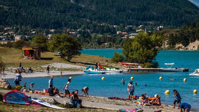 Plage du plan à Saint André les Alpes