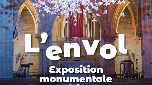 Exposition monumentale et aérienne de colombes en papier : L'envol par l'association Sacré Montagn'Art