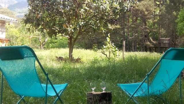 Meublé de Tourisme Brin de Paille - La Colline