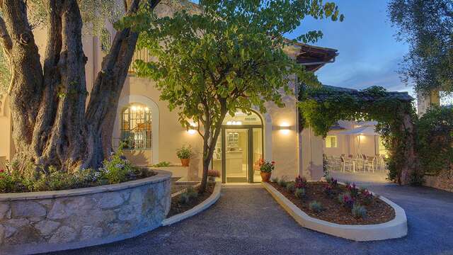 Hôtel La Bastide de l'Oliveraie & SPA