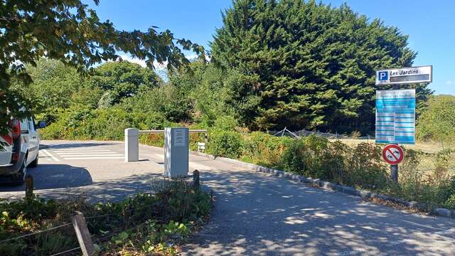 Parkplatz „Les Jardins“