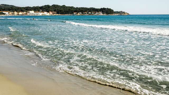 Neujahrsbad in Les Sablettes