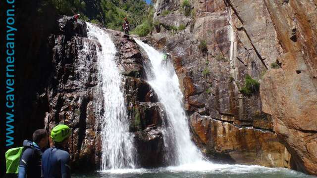 Canyoning avec Caverne & Canyon
