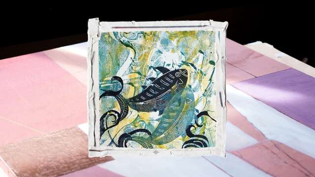 Ausstellung: „Jenseits der Wellen“