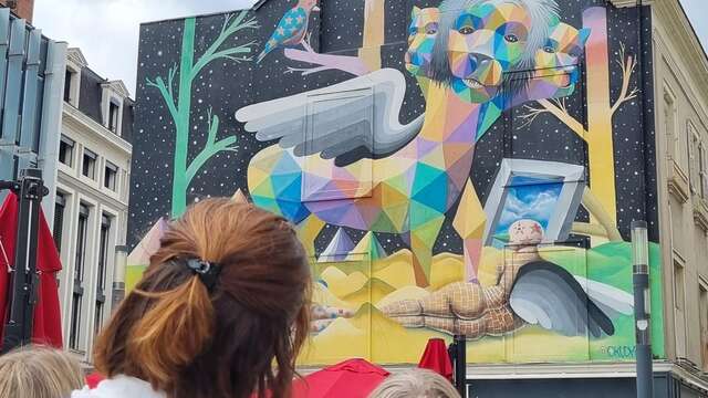 Street-art treasure hunt in the city center