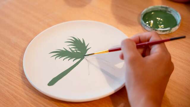 Avec Wecandoo : initiez-vous à la poterie et à la décoration sur faïence