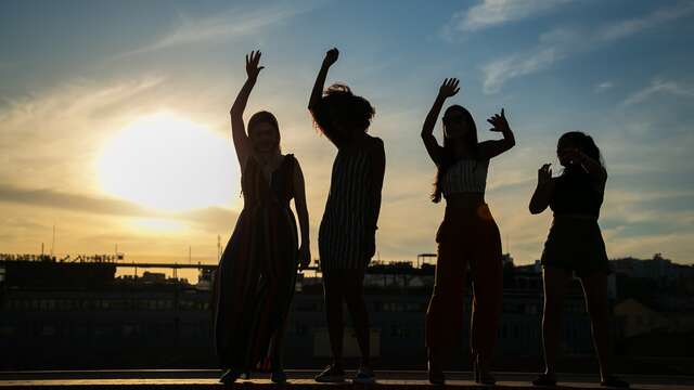 Atelier à thème : Danses traditionnelles d'ici et d'ailleurs avec Dajda - Spectacle Est Dans La Rue