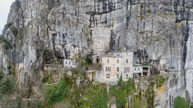 Sur les pas de Marie Madeleine : Etape 10, Du Plan d'Aups à Saint Maximin la Sainte Baume