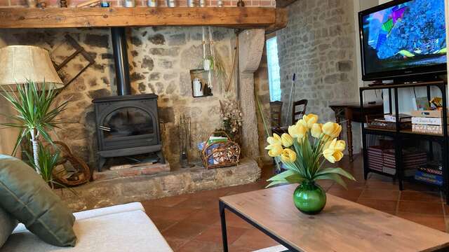 La Grange aux Hirondelles Lilas (Die Schwalbenscheune Flieder)