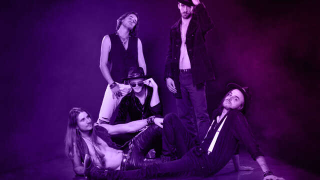 "Birds Off Paradise" | OFF THE PISTES