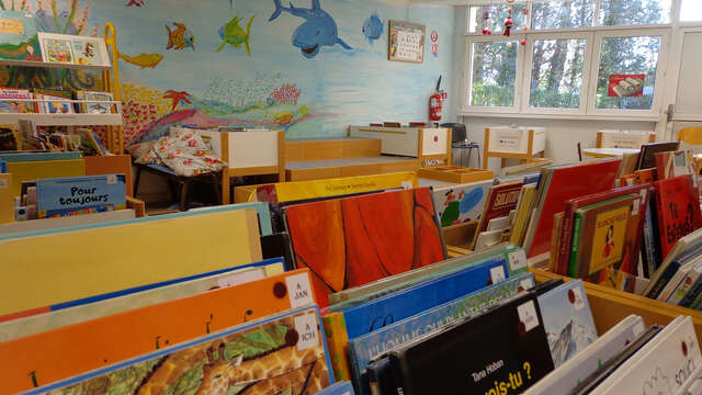 Médiathèque municipale de Meyreuil