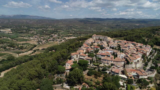 Le Castellet, classé "Plus Beaux Villages de France"