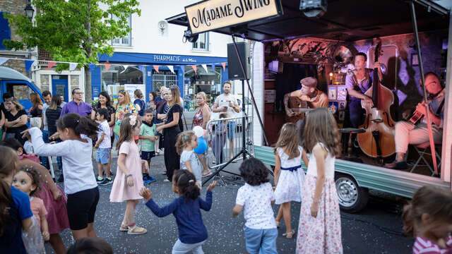 Bal de clôture de Roanne Plage - La Guinguette Mobile