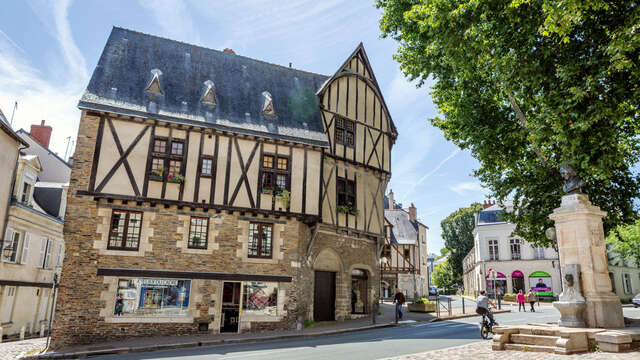 Visite guidée du quartier de la Doutre