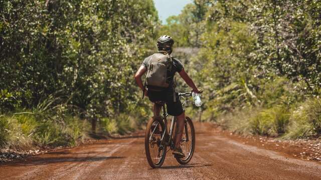 Bike rental and tour of the Blue River - Sud Loisirs