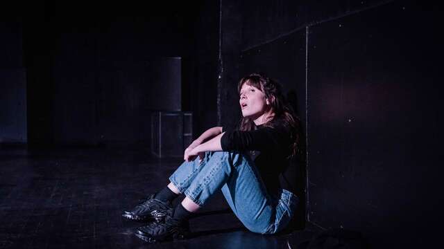 Théâtre - Constance Debré/Victoria Quesnel "Nom"