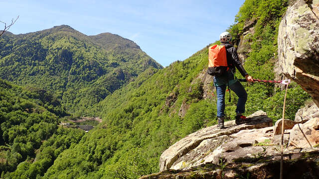 Escalade avec Ariège Canyon Aventure