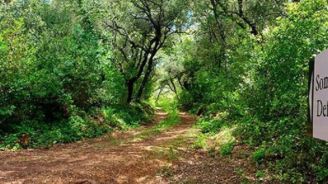 Sentiers de randonnées sur le Domaine du Château d'Astros