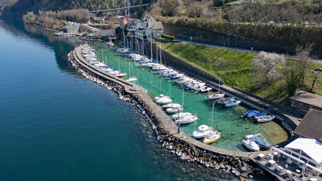 Marina