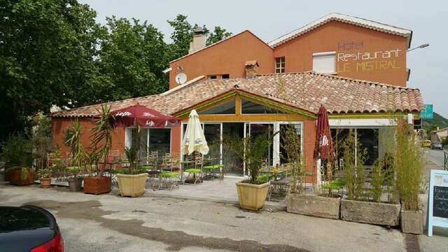 Hôtel Restaurant Le Mistral