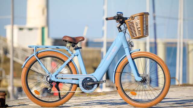 Beach Bikes - Port de Saint-Martin-de-Ré