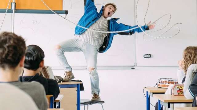 Rendez-vous au manoir  - Une île -Ecole primaire - La Pierre