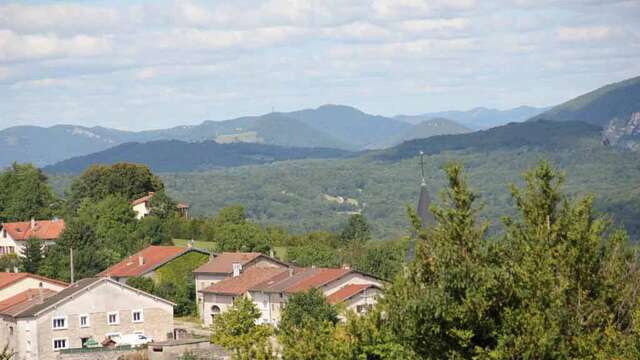 From Suran to the Ain valley