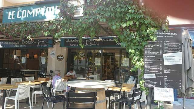 Le Comptoir