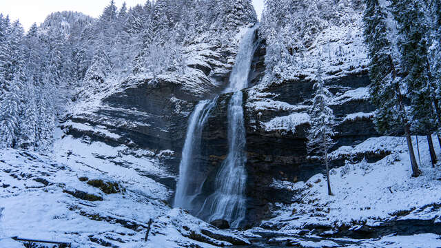 Itinéraire raquettes : Cascade du Rouget