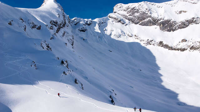 Encadrement ski hors pistes