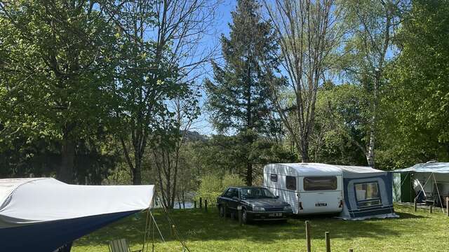 Camping l'Émeraude du lac