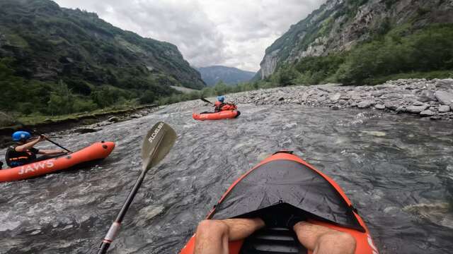 Sortie Packraft - Randonnée et descente de rivière sur une embarcation ultra-compacte et légère