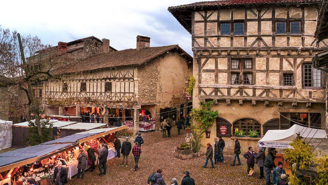 Christmas Market in Pérouges