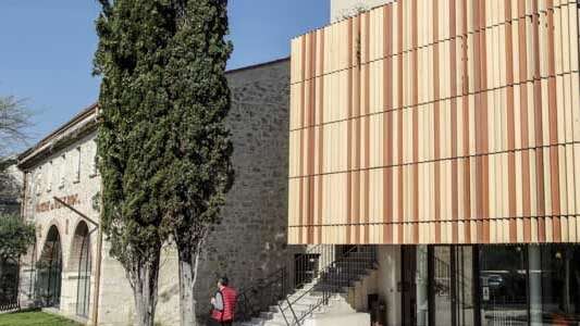 At the Biot communautary library