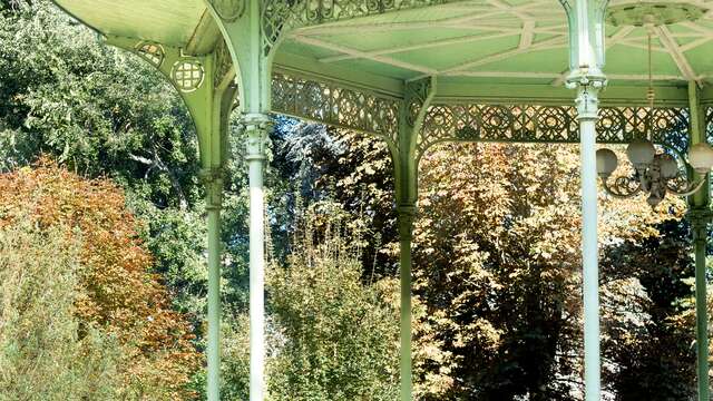 Kiosque à musique du parc des Bourins