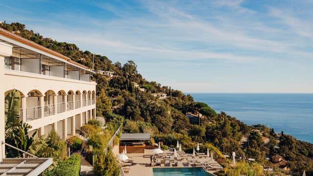 Séjour Hôtel 4★ Vue Mer, Dîner Accords Mets & Vins & Domaine du Rayol