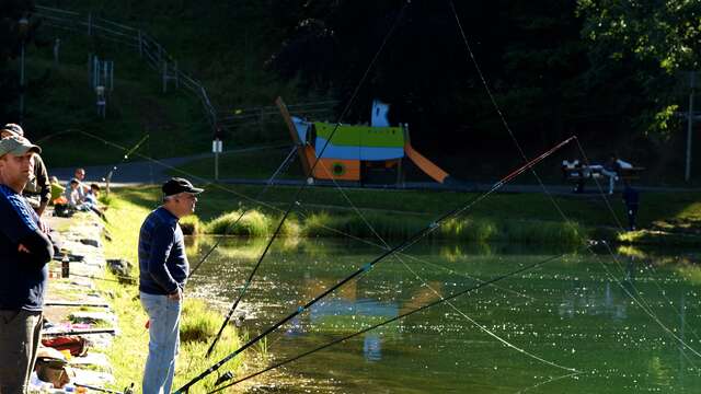 Fishing at Lake Vonnes