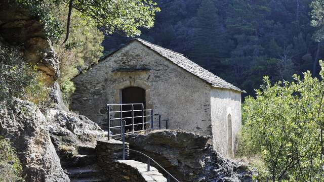 La Chapelle du Château de Mandajors à St Paul La Coste