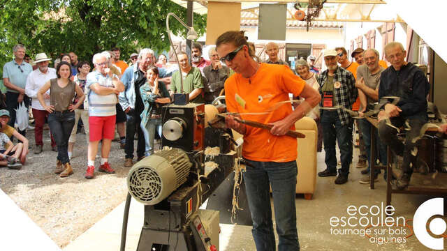 Open Day at the Escoulen woodturning school